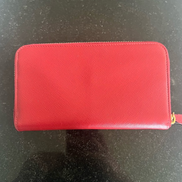 PRADA Red Saffiano Leather Zippy Wallet - Picture 5 of 12